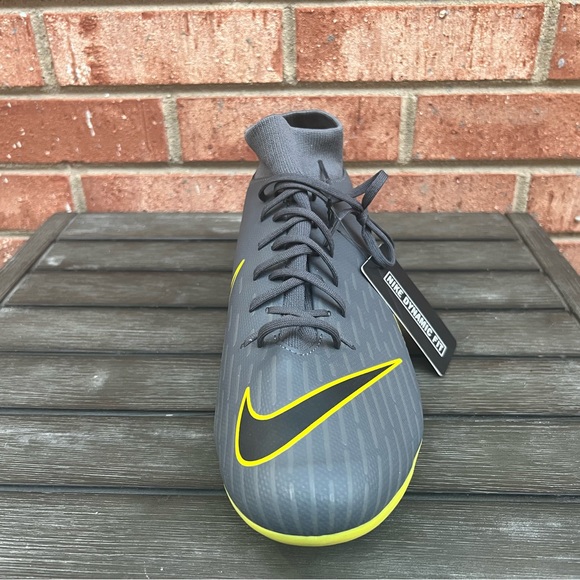 Nike Mens Mercurial Superfly 6 Academy MG Soccer Cleats AH7362-070 Size 11.5 - Picture 8 of 11